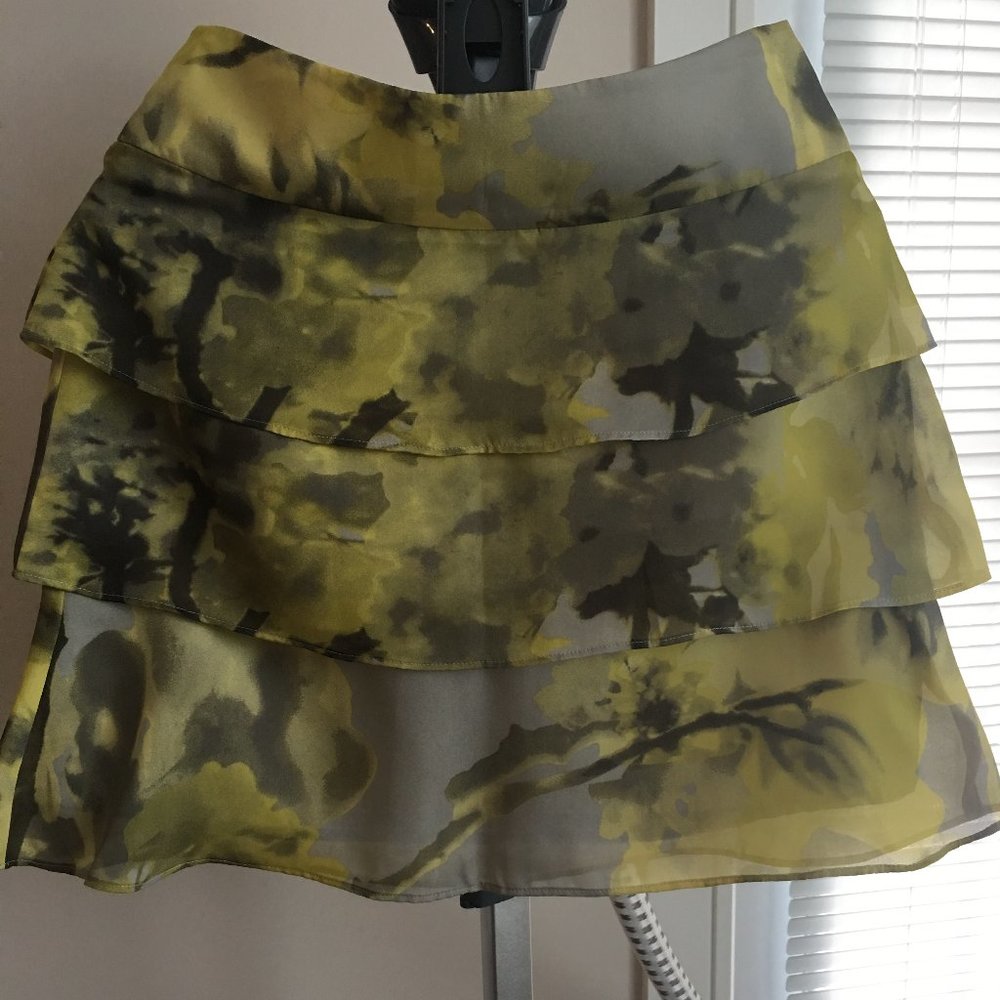 $69.9 The Limited Women Multi-Colored Layered Ruffle Skirt sz 0